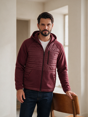Chaqueta Sport Acolchada con Capucha Vinotinto