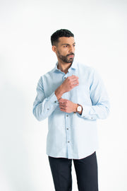 Camisa de lino color azul