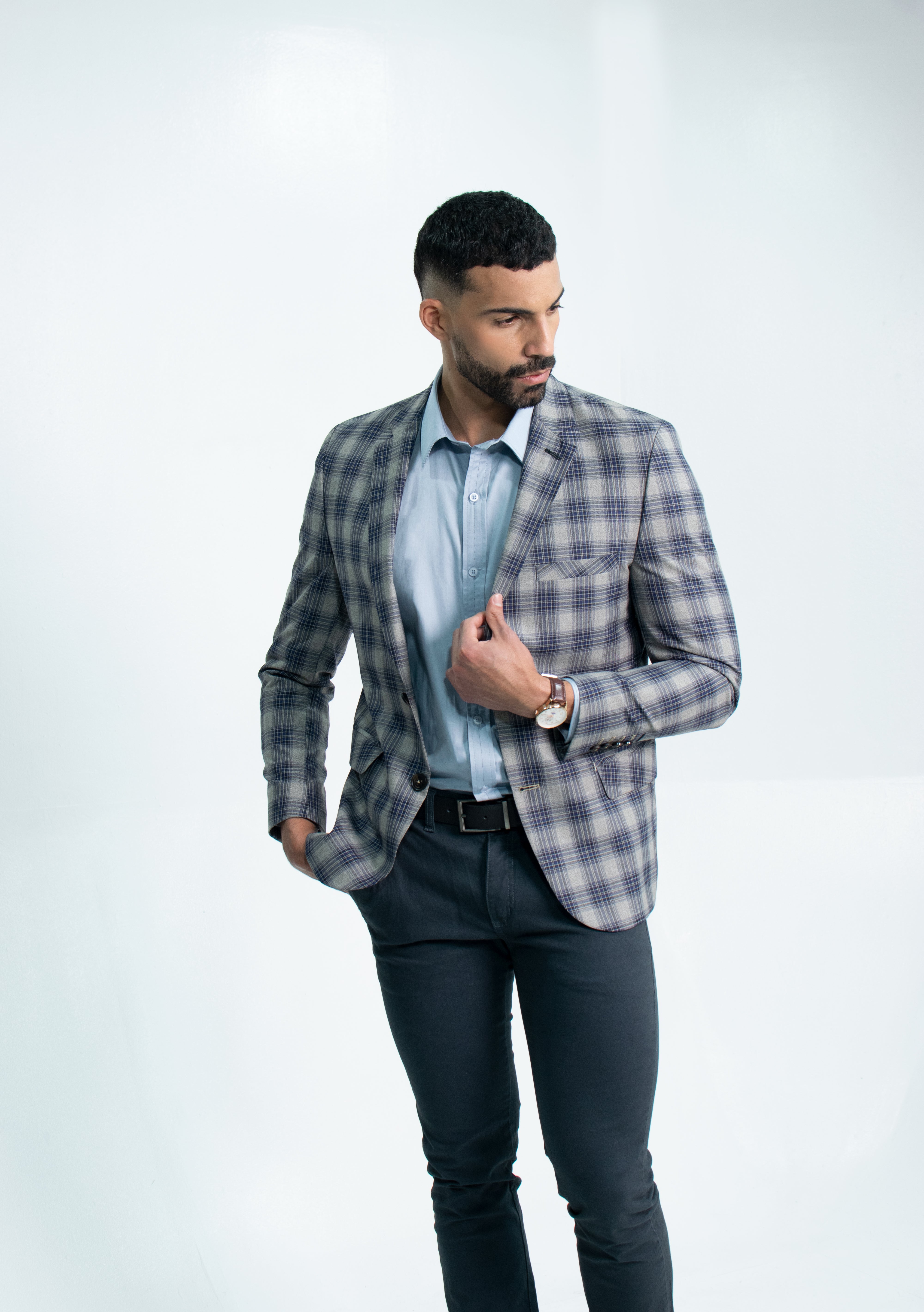 BLAZER AZUL CON CUADROS GRISES